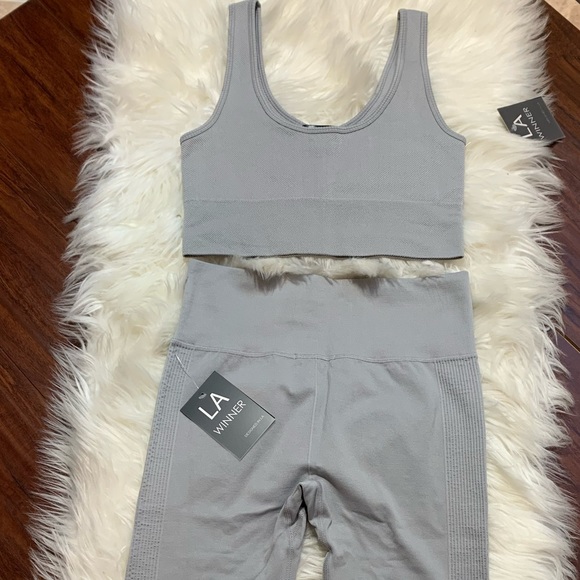 Seamless ribbed workout set - Picture 2 of 7